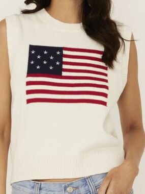 NWT SADIE & SAGE American Flag Sweater Tank